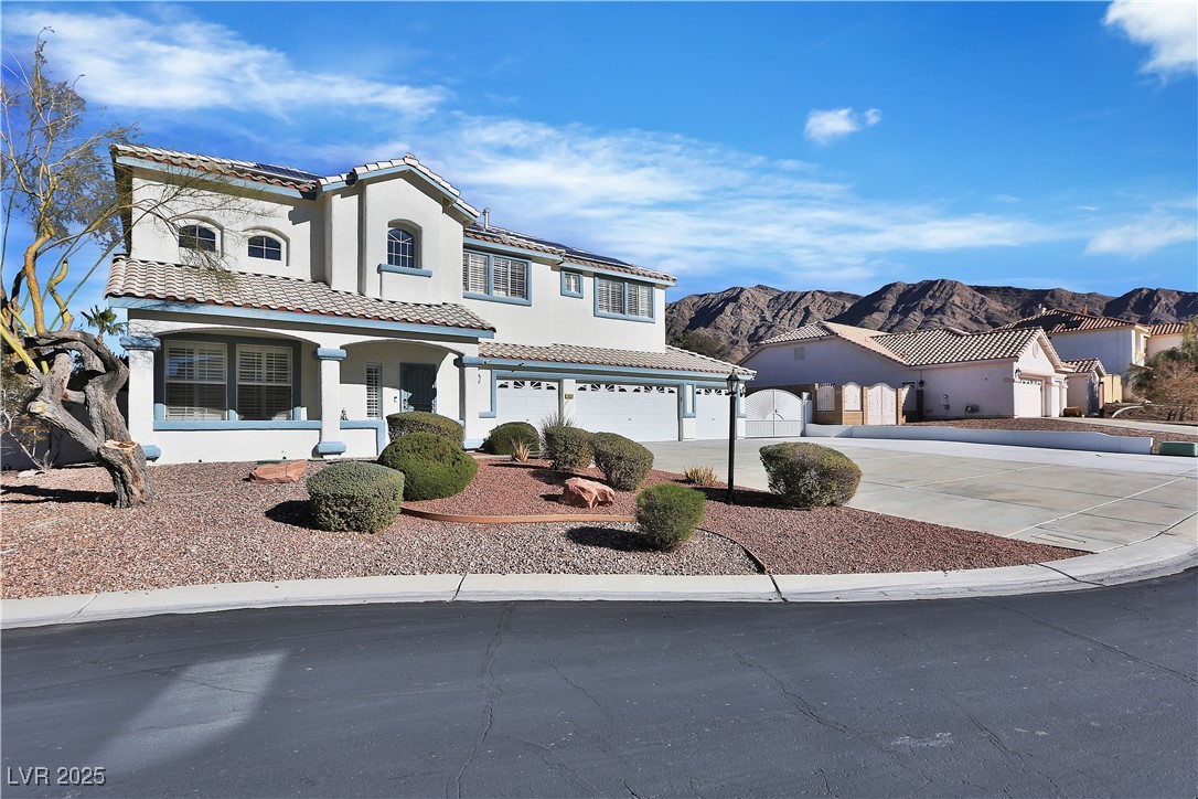 6830 Stone Meadows Avenue Las Vegas NV 89142