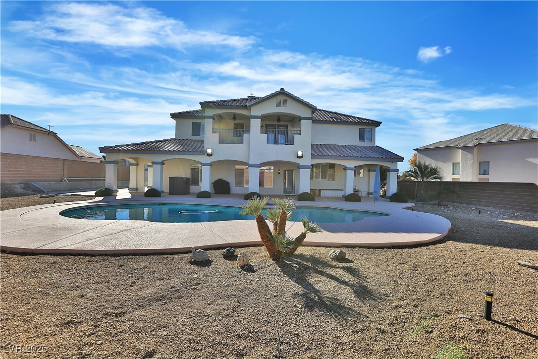 6830 Stone Meadows Avenue Las Vegas NV 89142