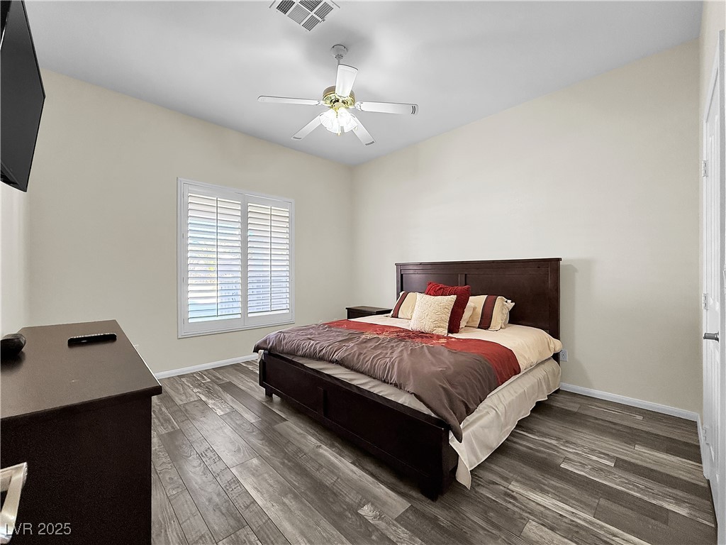 6830 Stone Meadows Avenue Las Vegas NV 89142
