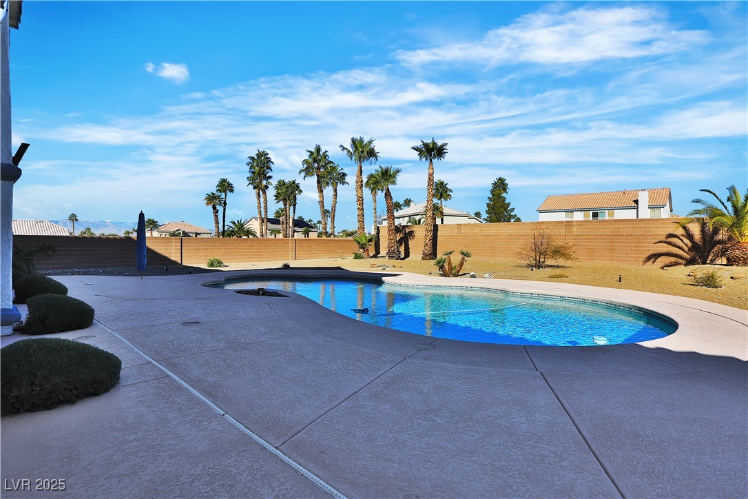 6830 Stone Meadows Avenue Las Vegas NV 89142