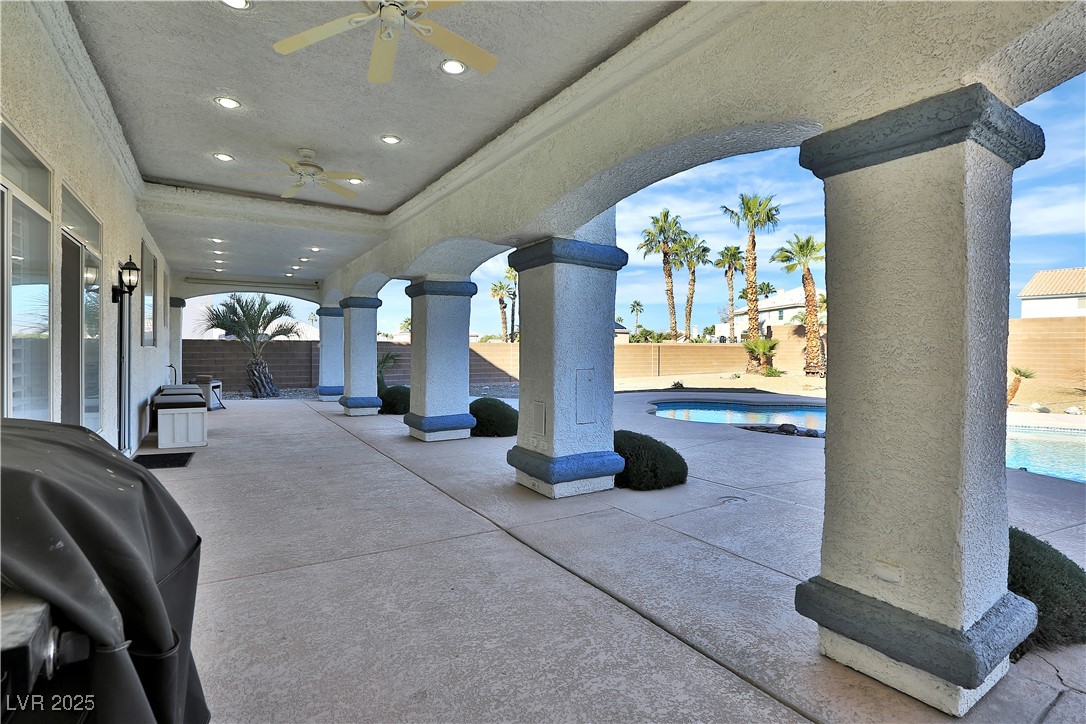 6830 Stone Meadows Avenue Las Vegas NV 89142