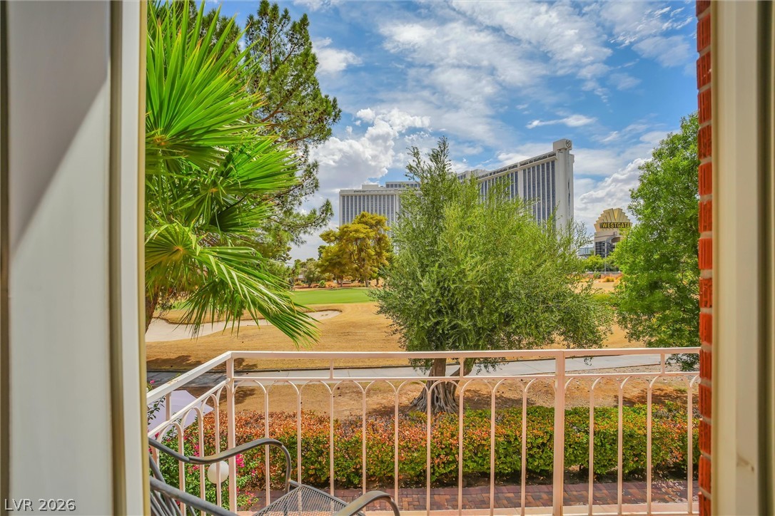 548 Tam O Shanter Las Vegas NV 89109