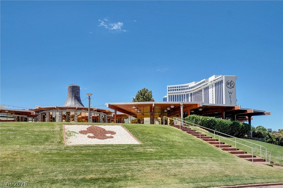 548 Tam O Shanter Las Vegas NV 89109