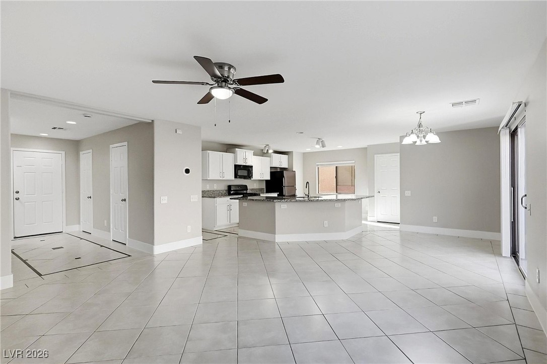 8946 Marmo Avenue Las Vegas NV 89148