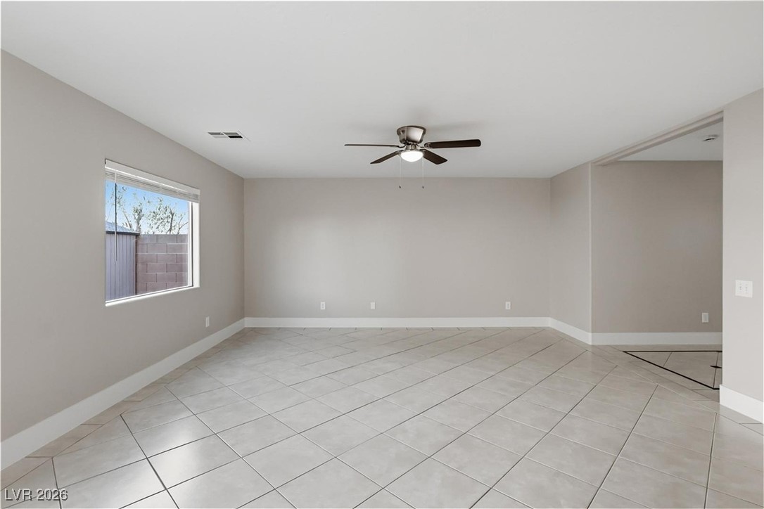 8946 Marmo Avenue Las Vegas NV 89148