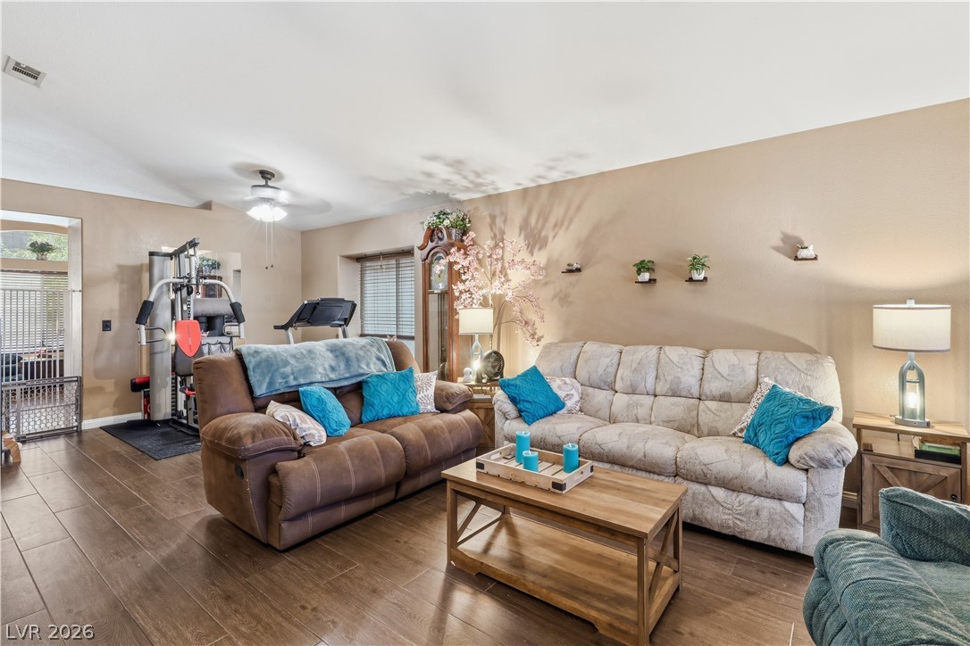 2730 Meadow Spring Court Las Vegas NV 89156