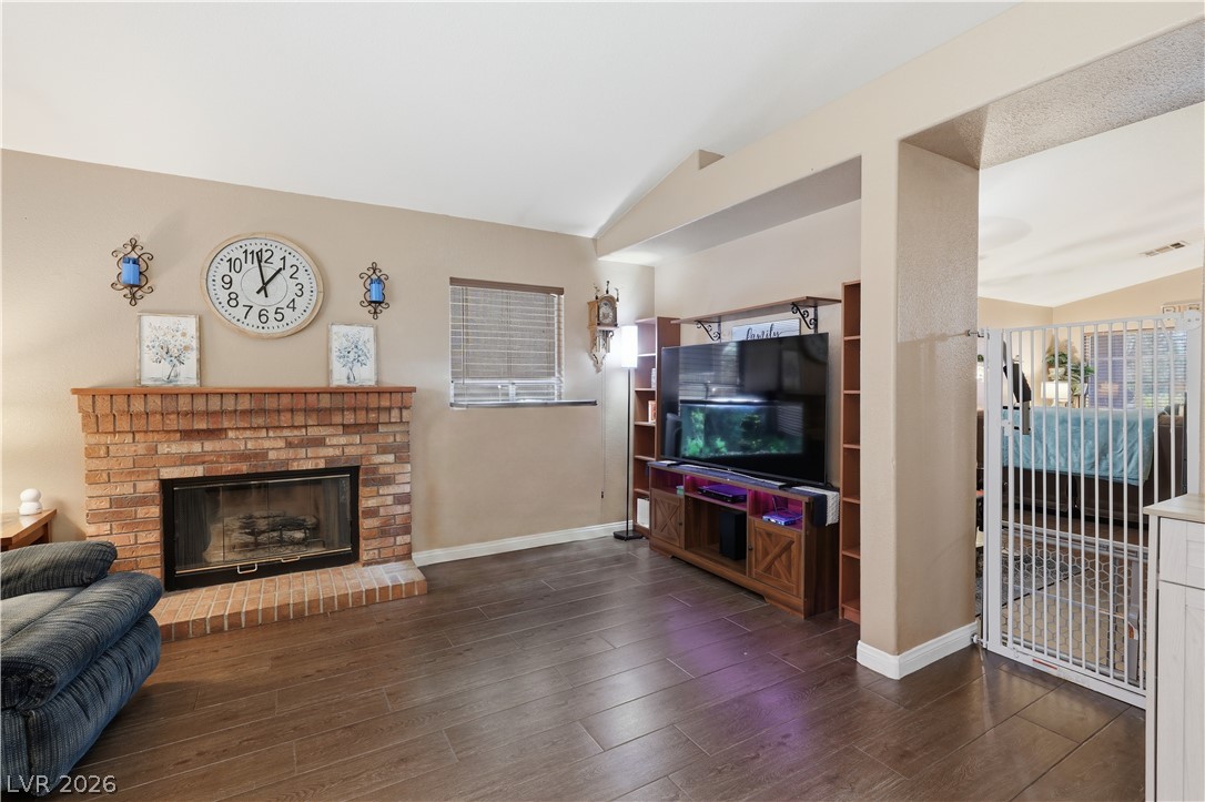 2730 Meadow Spring Court Las Vegas NV 89156