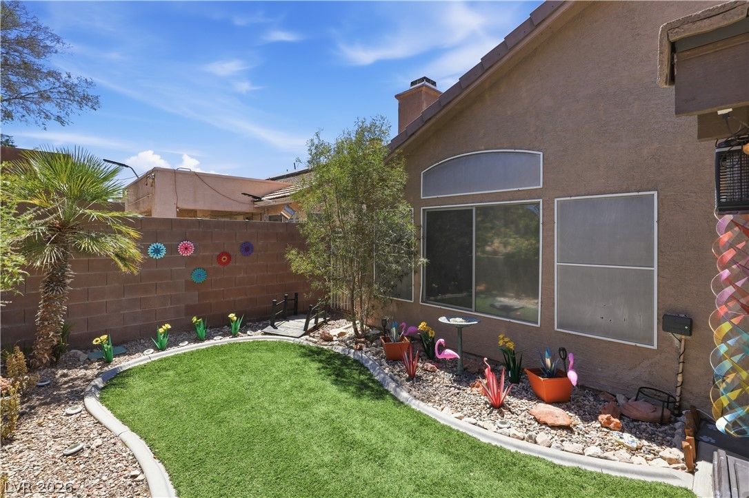 2730 Meadow Spring Court Las Vegas NV 89156