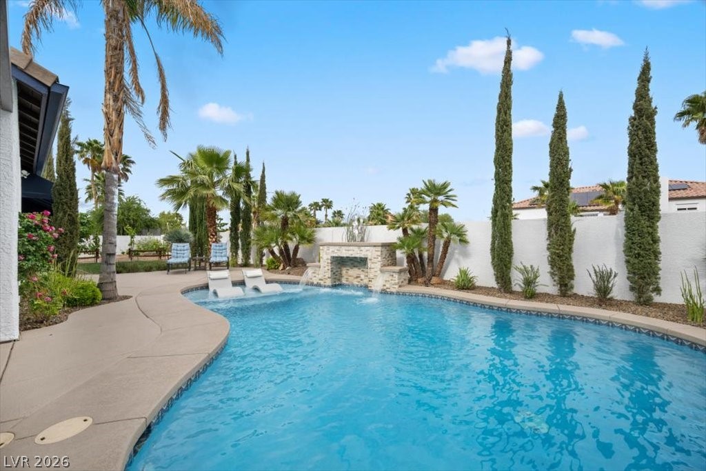 1516 Castle Wall Street Las Vegas NV 89117
