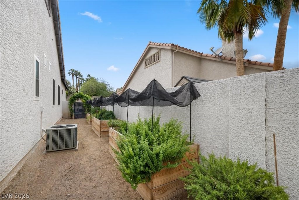 1516 Castle Wall Street Las Vegas NV 89117