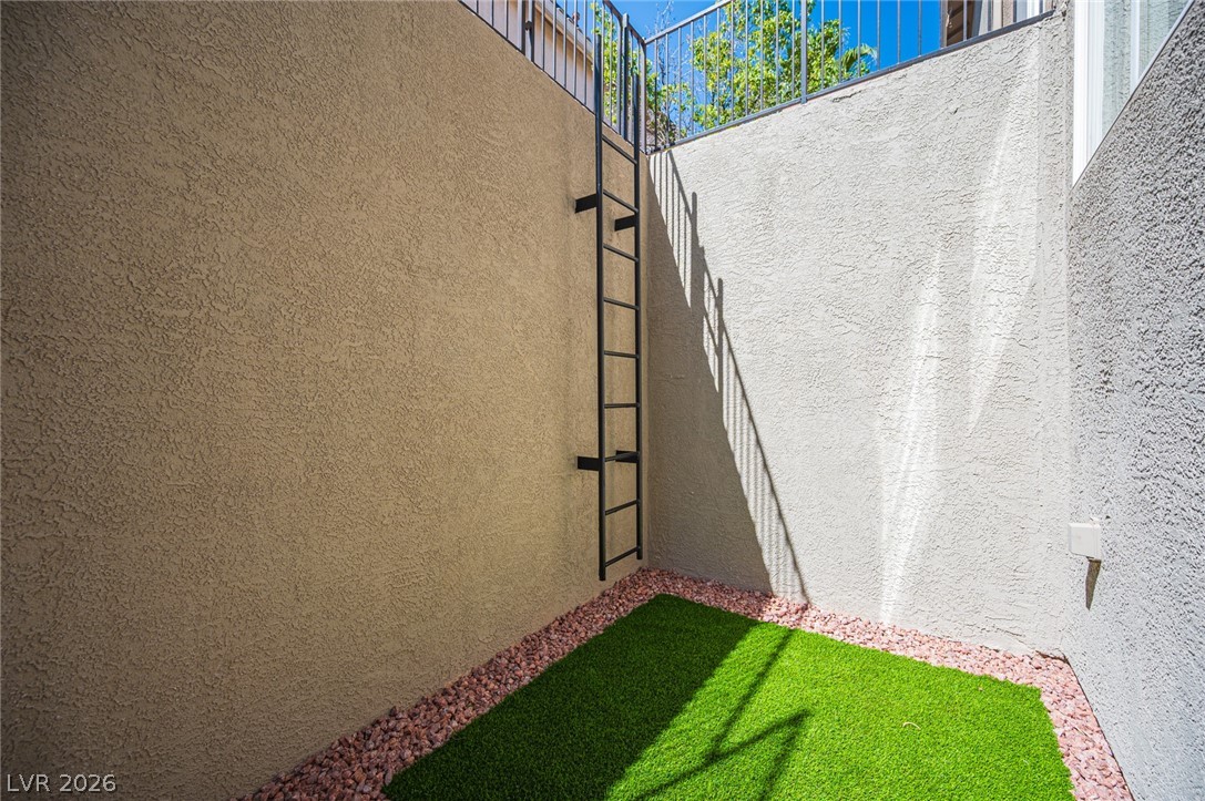 4139 Abernethy Forest Place Las Vegas NV 89141
