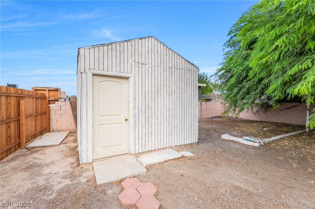 3712 Loyola Street North Las Vegas NV 89030