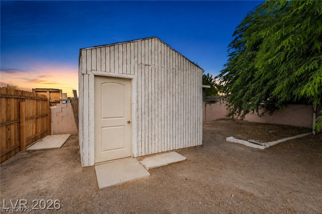 3712 Loyola Street North Las Vegas NV 89030