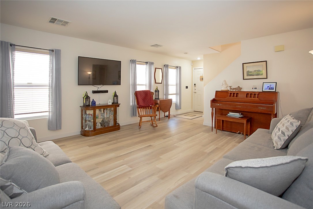 8913 Perfect Diamond Court Las Vegas NV 89129