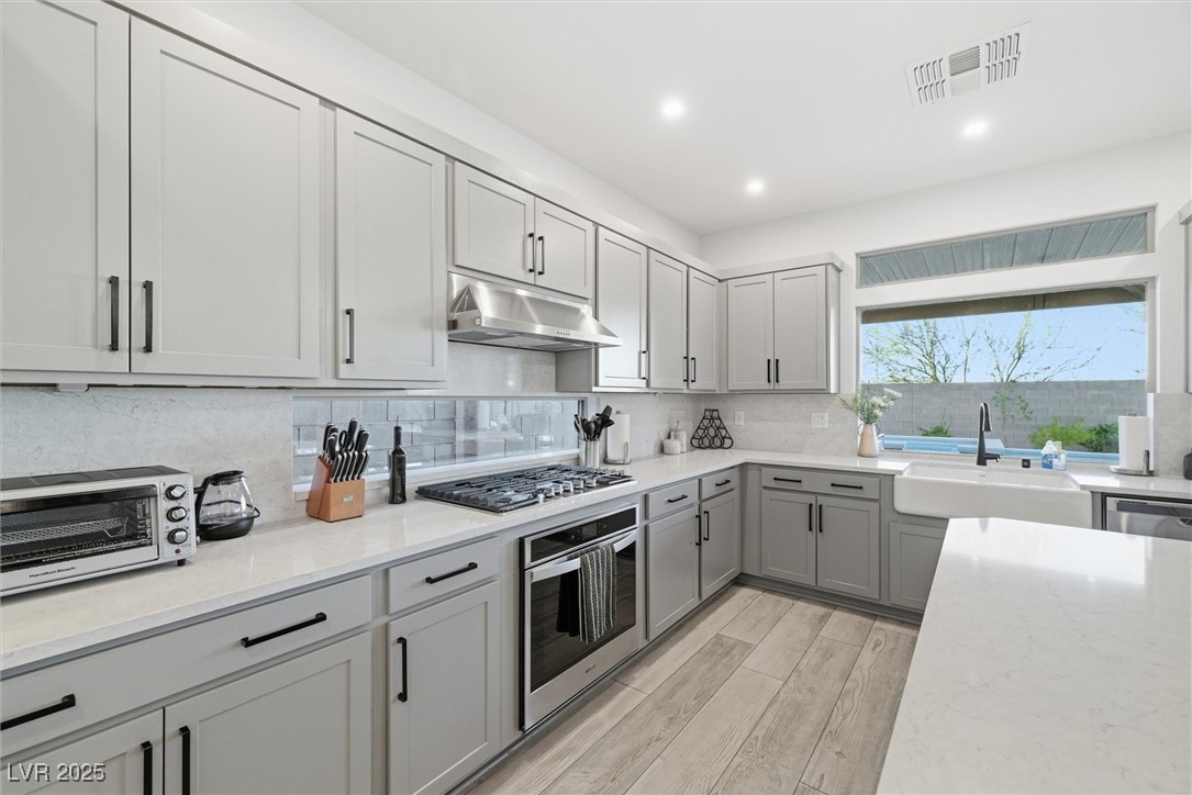 7110 Moss Hill Avenue Las Vegas NV 89113