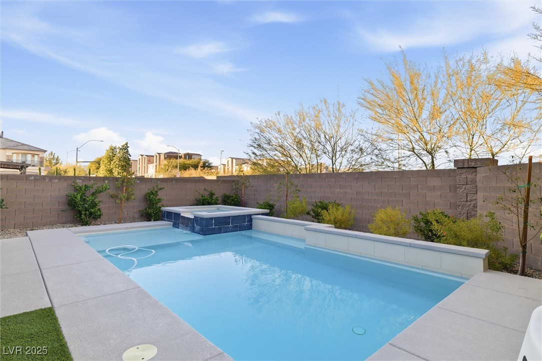 7110 Moss Hill Avenue Las Vegas NV 89113