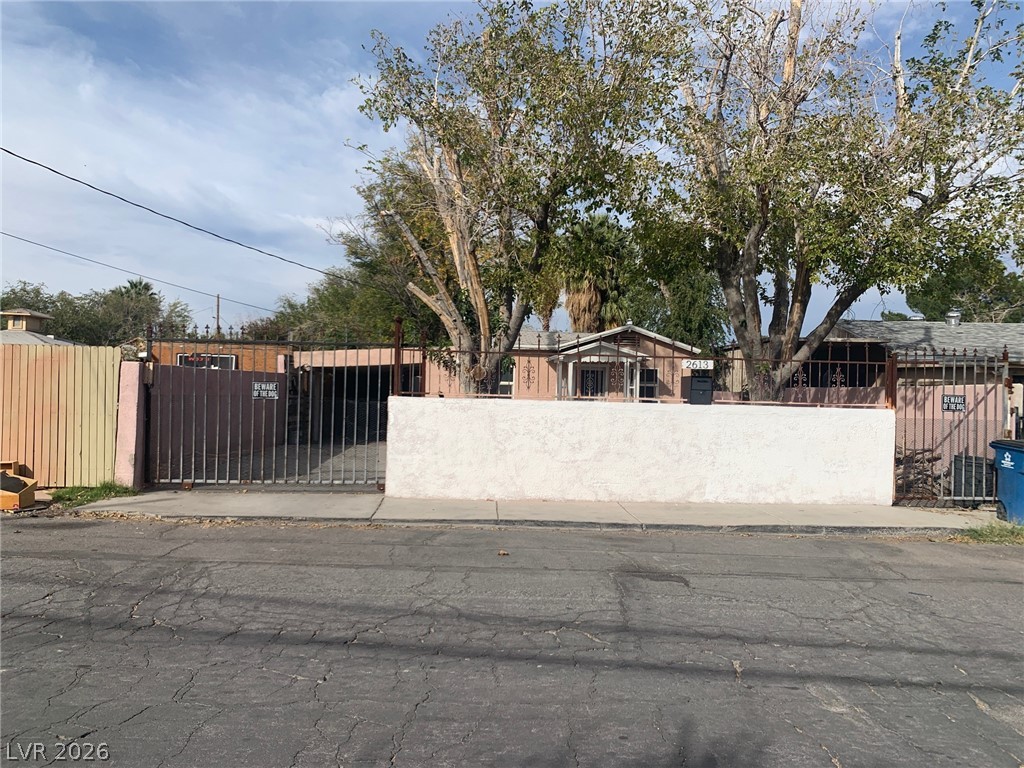 2613 Valley Street Las Vegas NV 89101
