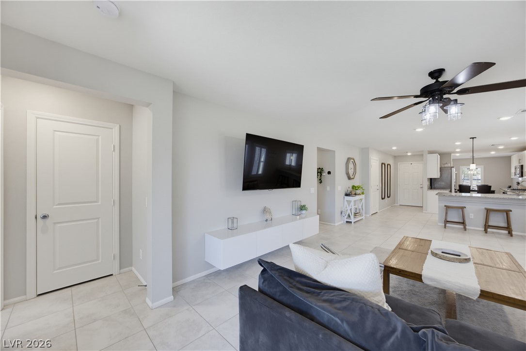 1639 Deep Valley Avenue North Las Vegas NV 89084