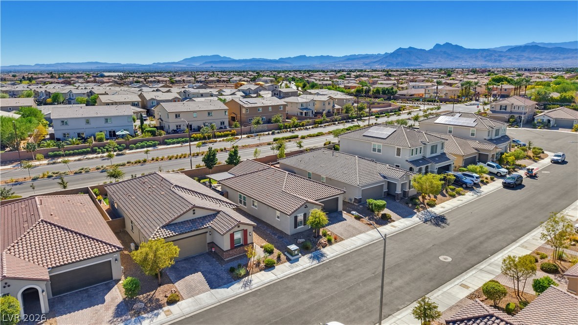 1639 Deep Valley Avenue North Las Vegas NV 89084