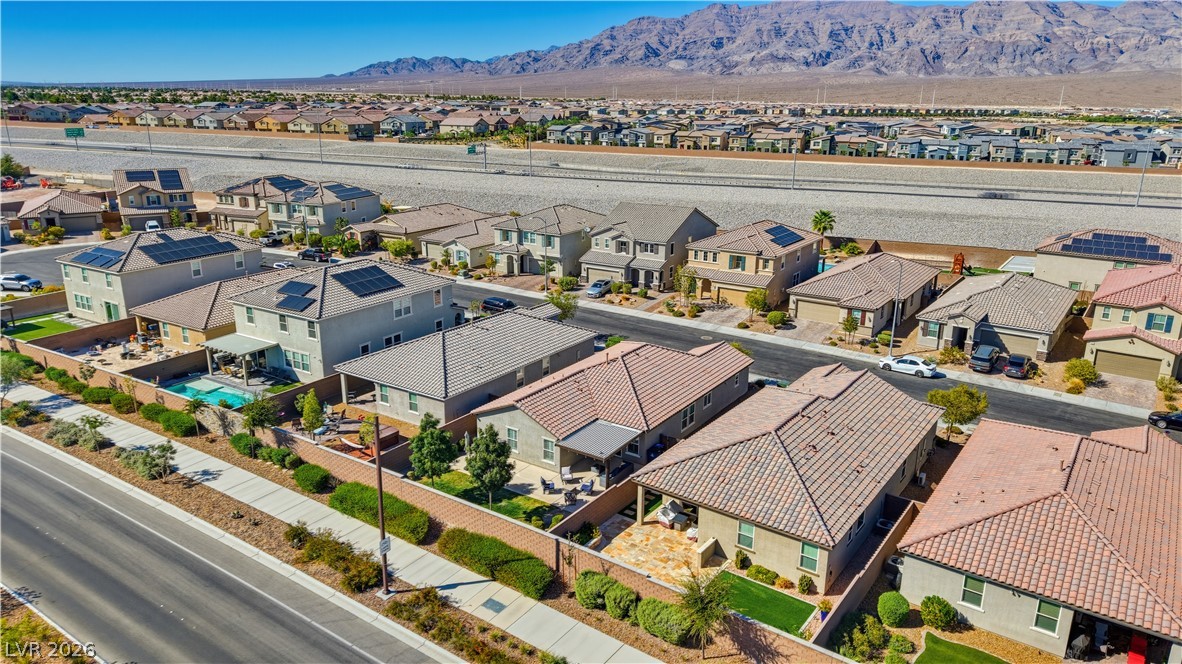 1639 Deep Valley Avenue North Las Vegas NV 89084