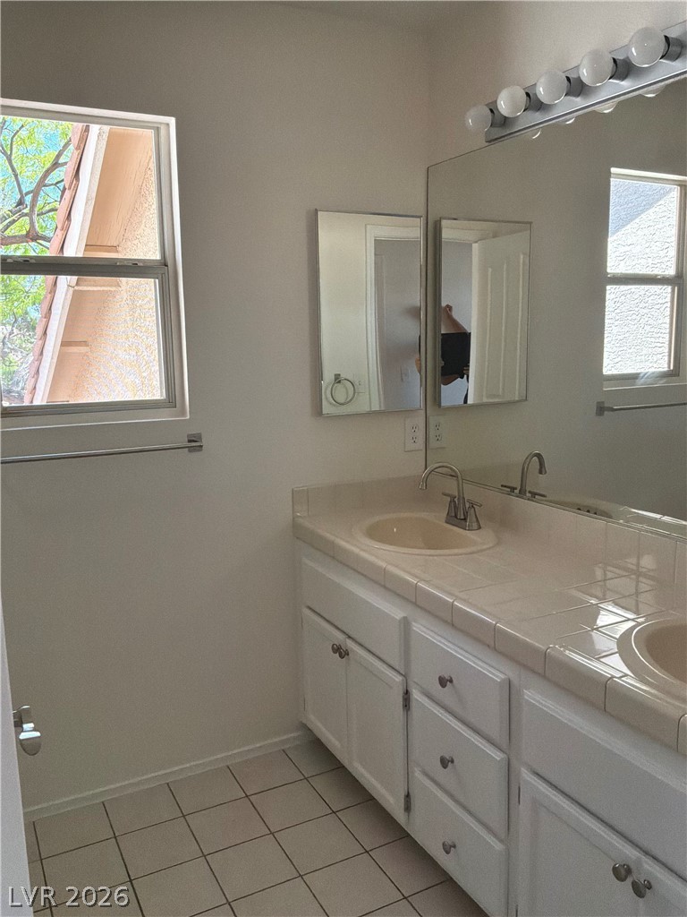 3240 Ariba Street Las Vegas NV 89129