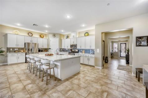 346 Torrelli Falls Avenue Henderson NV 89011