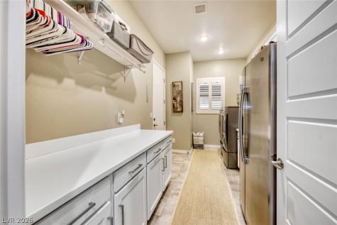 346 Torrelli Falls Avenue Henderson NV 89011