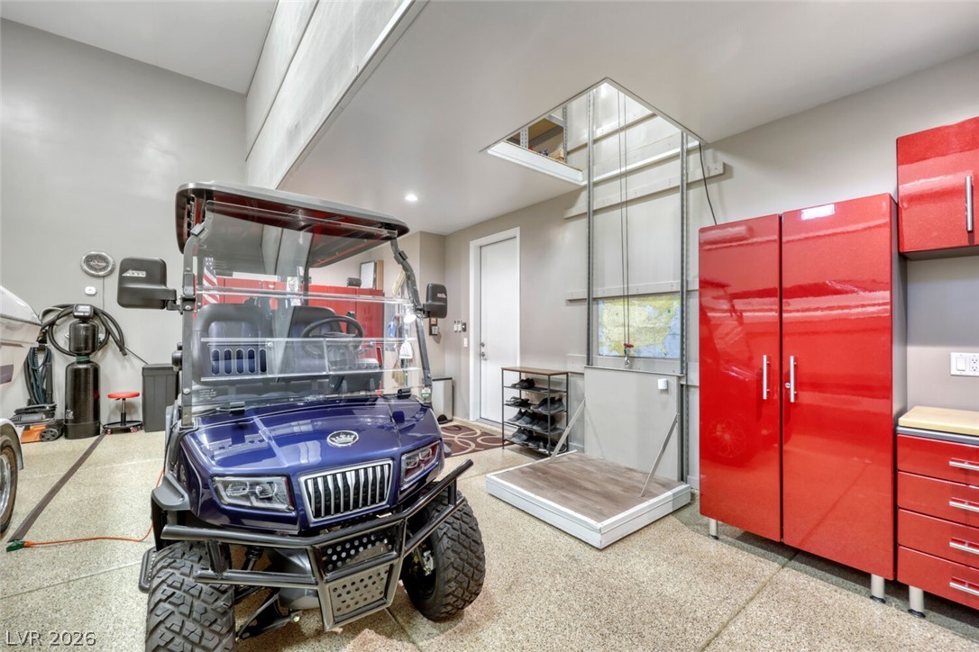 346 Torrelli Falls Avenue Henderson NV 89011