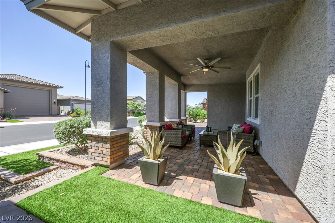 346 Torrelli Falls Avenue Henderson NV 89011