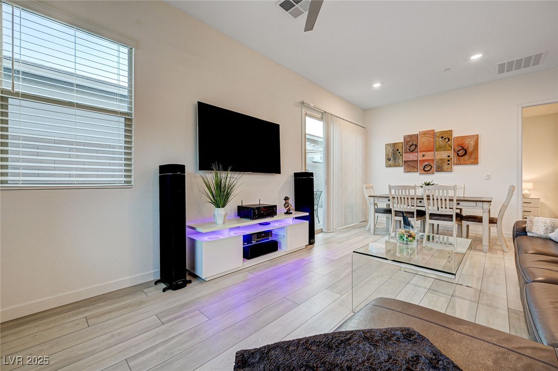 912 Allister Fields Lane Las Vegas NV 89138