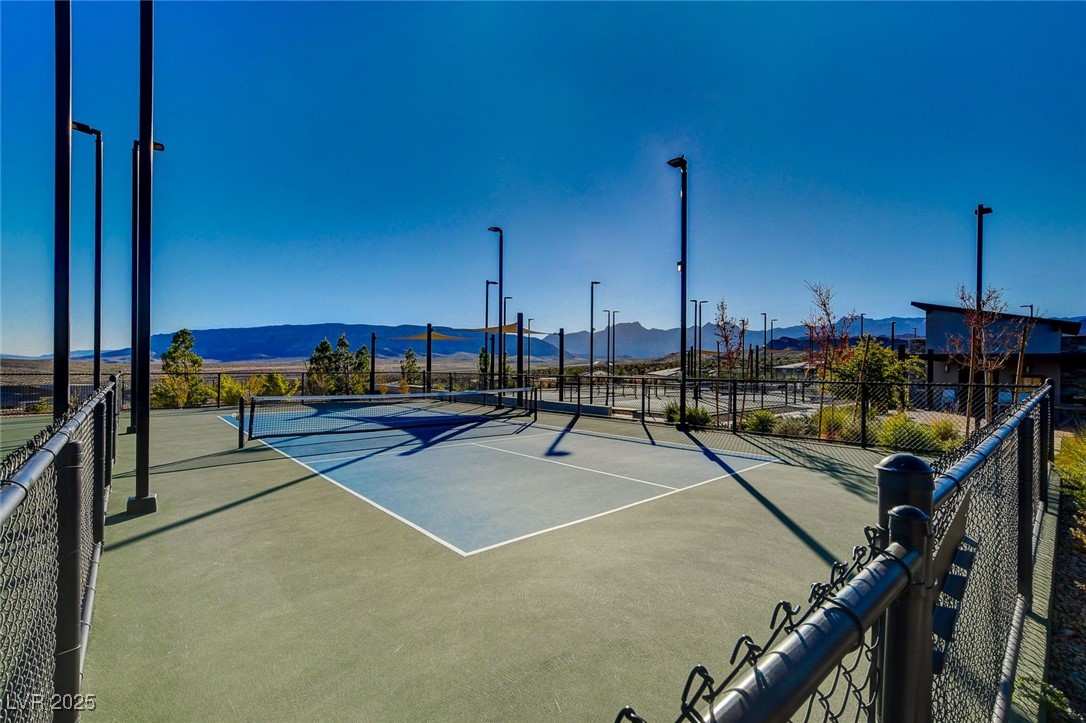 912 Allister Fields Lane Las Vegas NV 89138
