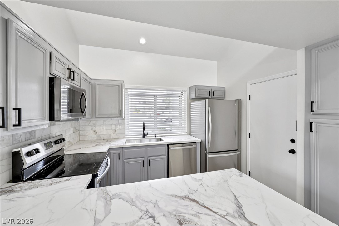 8913 Antioch Way Las Vegas NV 89117