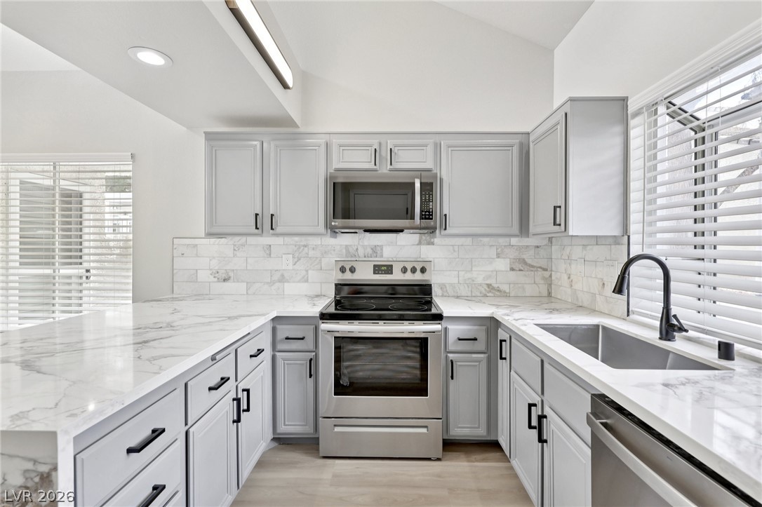 8913 Antioch Way Las Vegas NV 89117