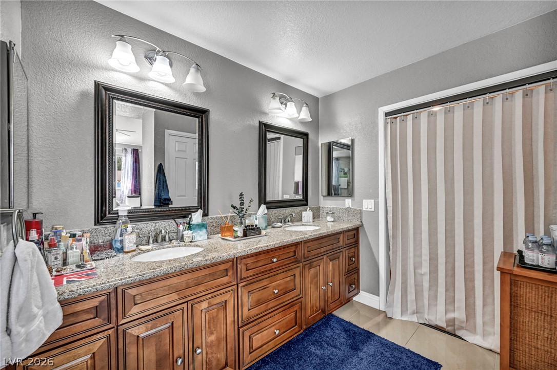 390 Rushing Creek Court Henderson NV 89014