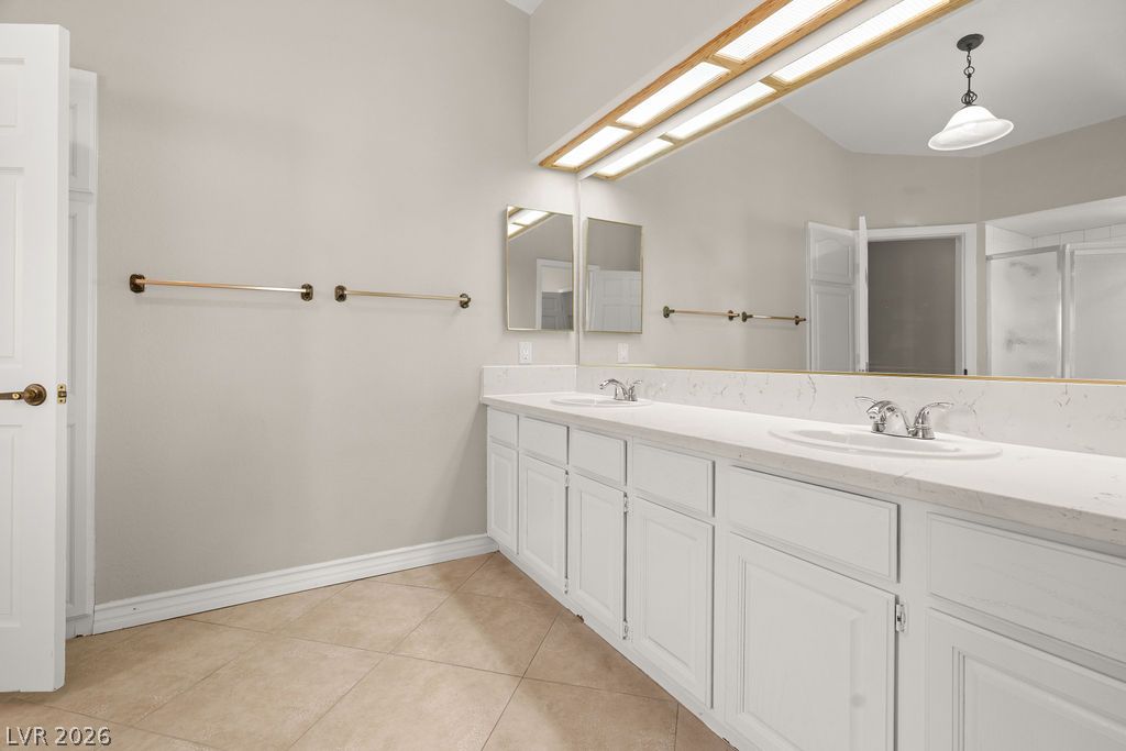 5301 Braemar Drive Las Vegas NV 89130