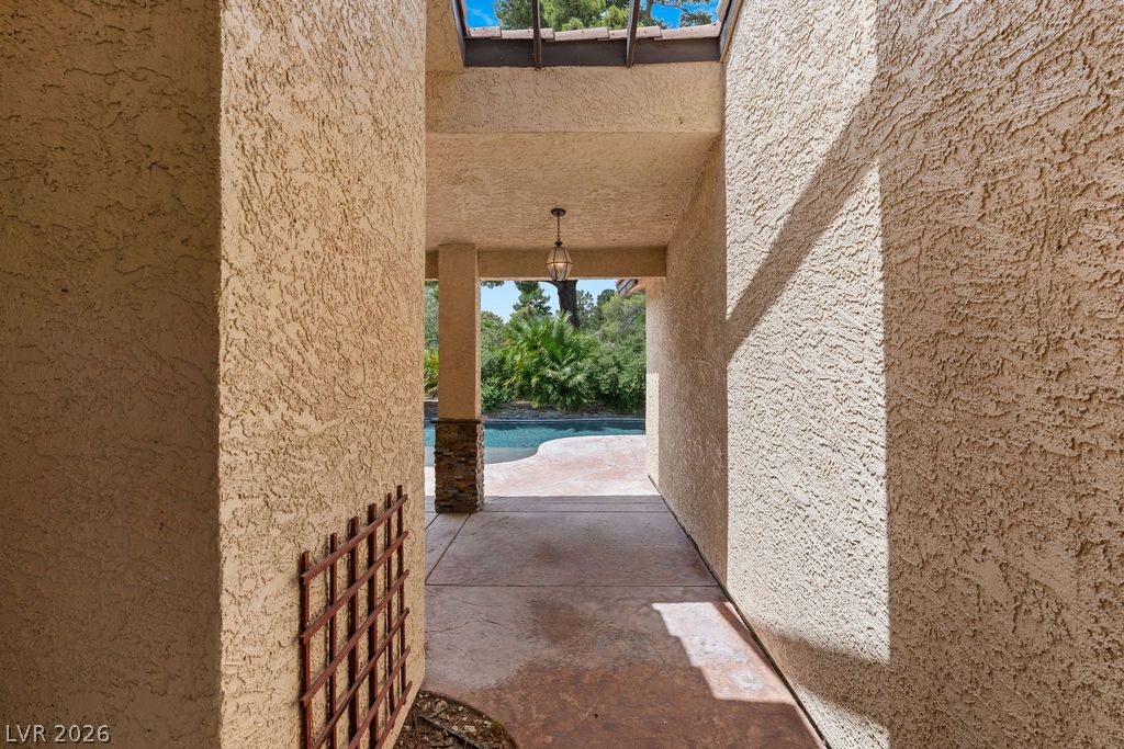 5301 Braemar Drive Las Vegas NV 89130