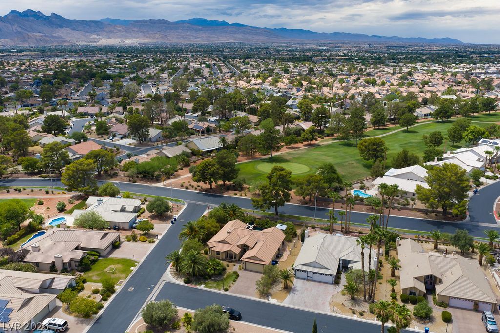 5301 Braemar Drive Las Vegas NV 89130