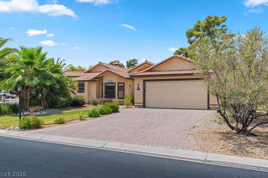5301 Braemar Drive Las Vegas NV 89130