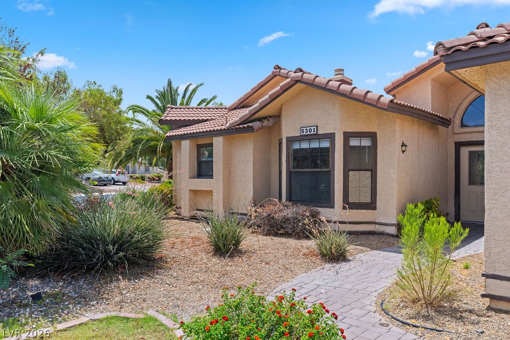 5301 Braemar Drive Las Vegas NV 89130