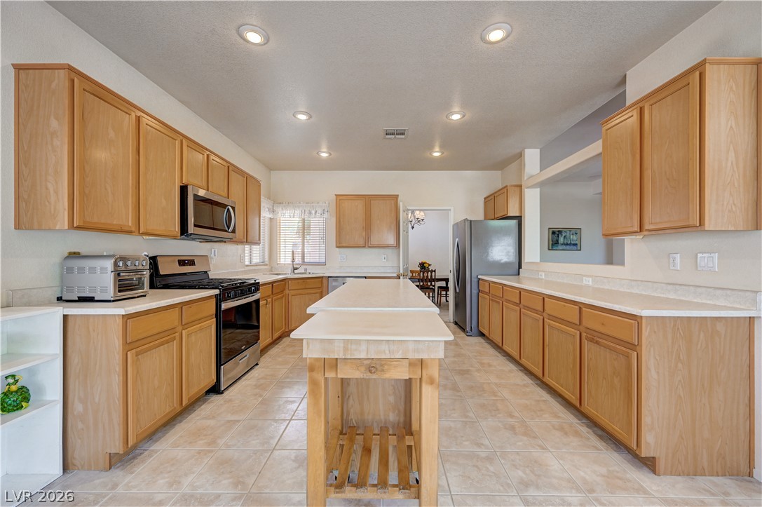 8316 Dawn Breeze Avenue Las Vegas NV 89131