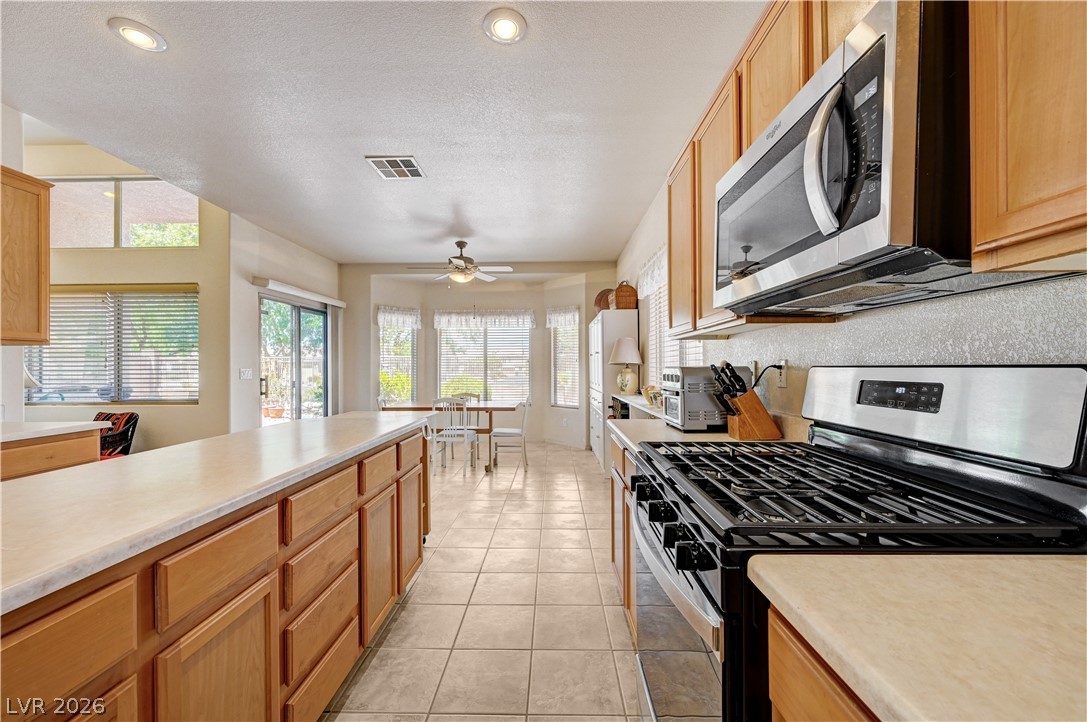 8316 Dawn Breeze Avenue Las Vegas NV 89131