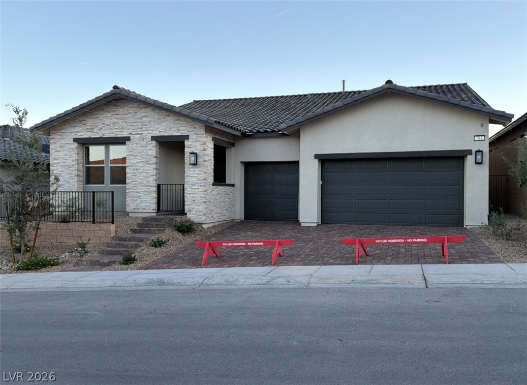 381 Tigullio Avenue Henderson NV 89011