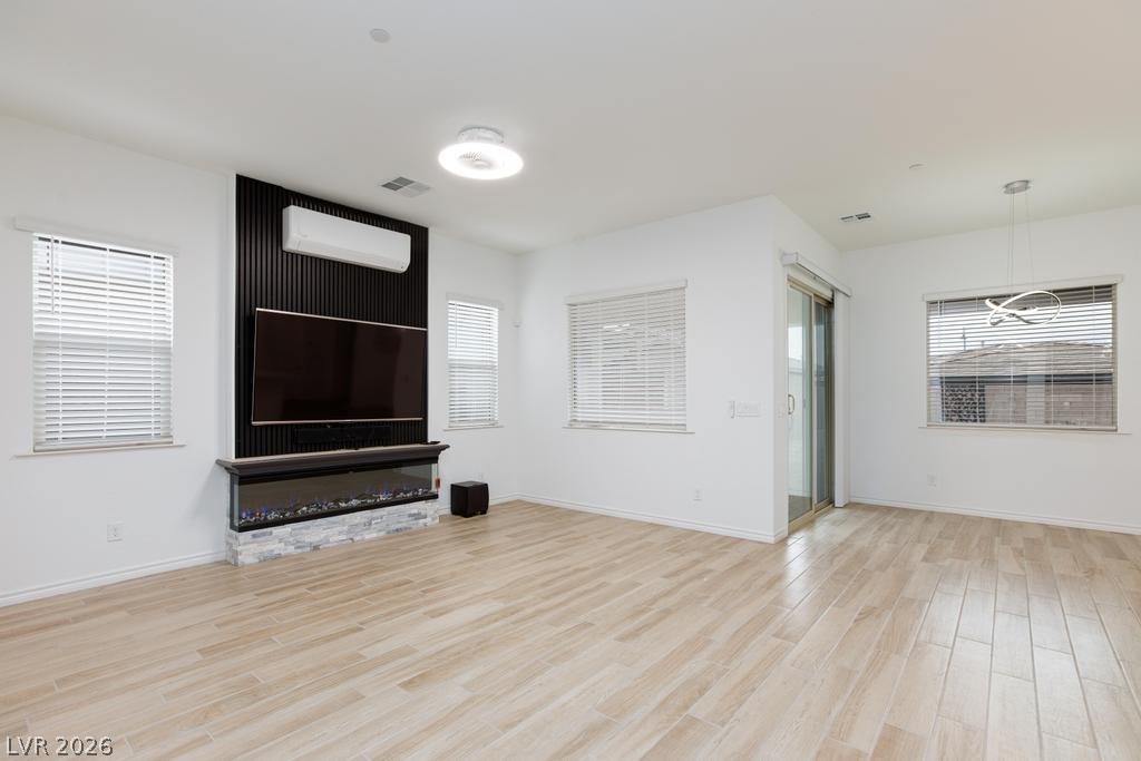 689 Monteverdi Peak Street Henderson NV 89011
