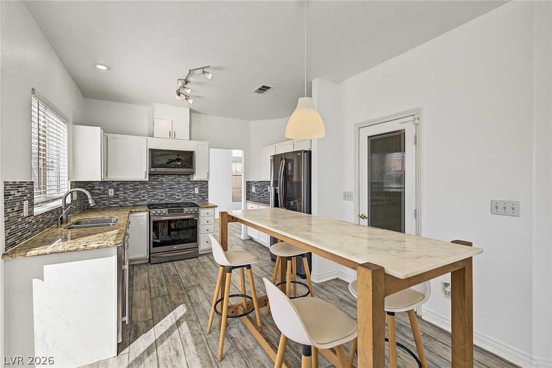 7429 Tamarind Avenue Las Vegas NV 89147