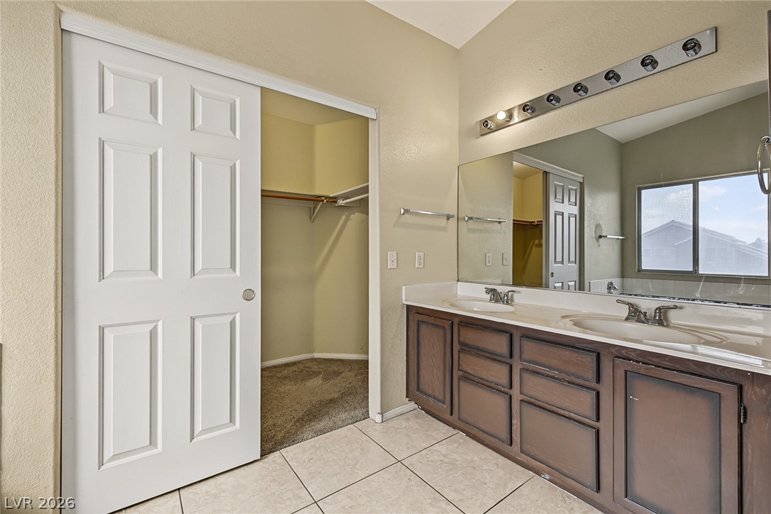 7429 Tamarind Avenue Las Vegas NV 89147