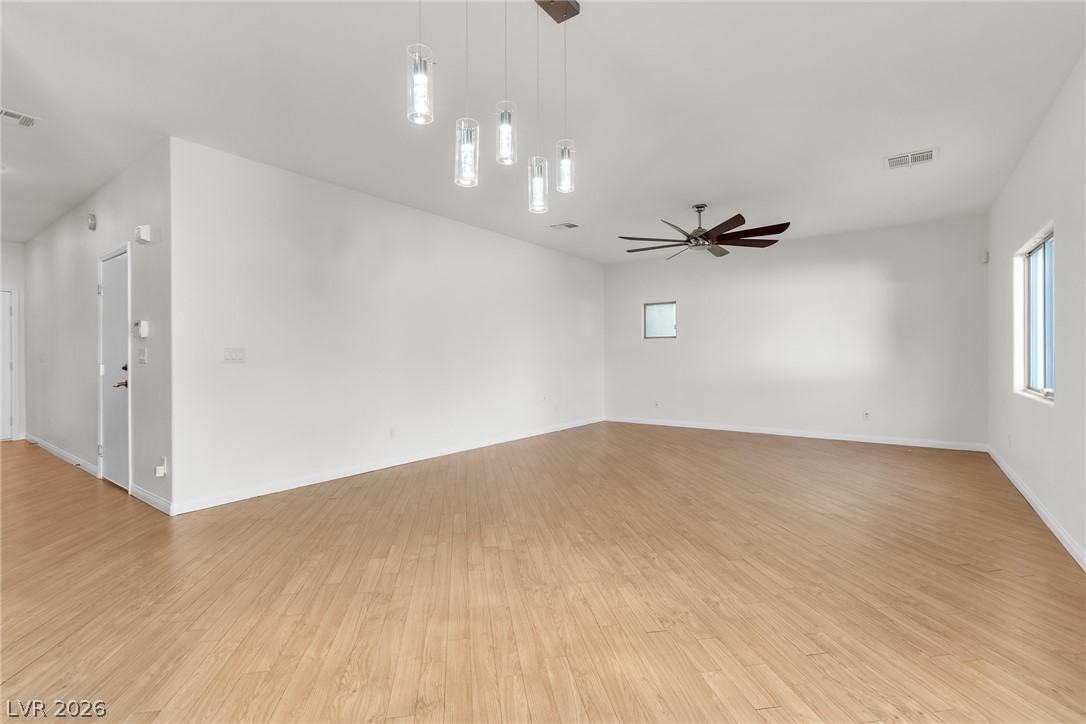 3320 Carefree Beauty Avenue North Las Vegas NV 89081