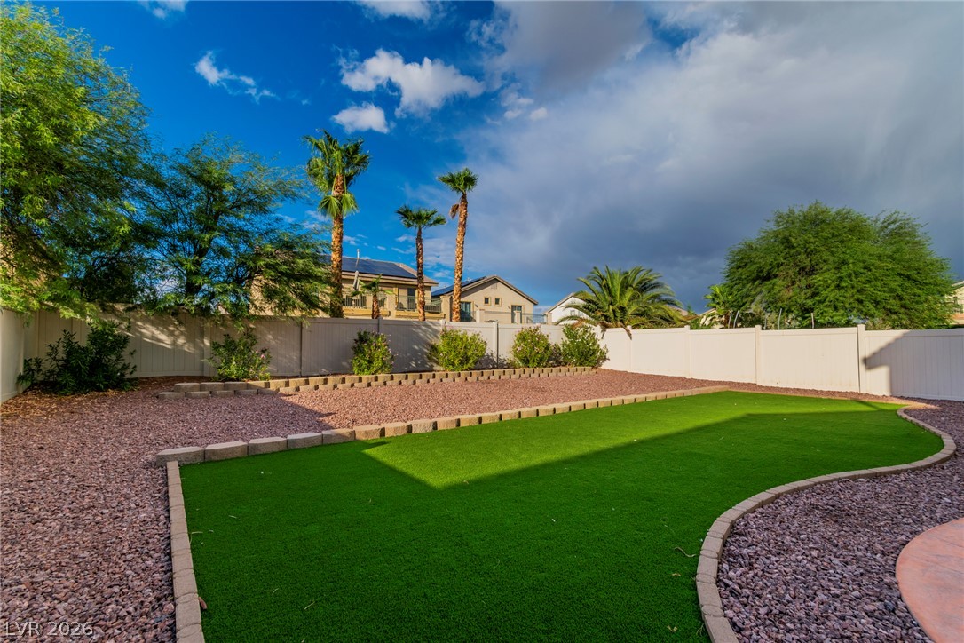 3320 Carefree Beauty Avenue North Las Vegas NV 89081