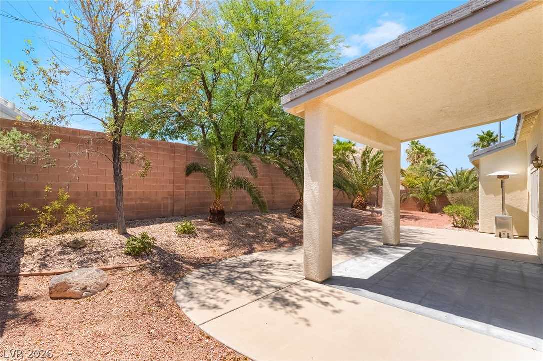 679 Kentons Run Avenue Henderson NV 89052