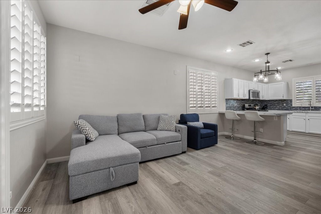 2607 Heathrow Las Vegas NV 89135