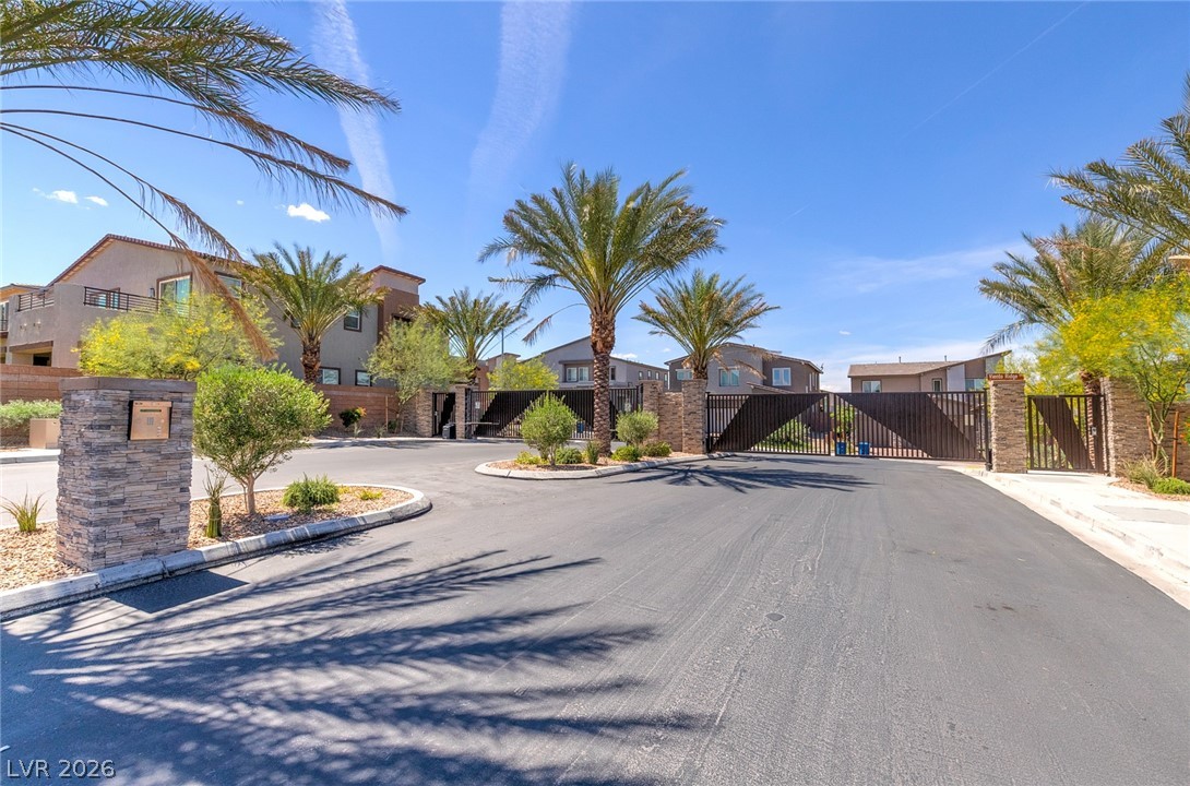194 Viento Ridge Street Henderson NV 89012